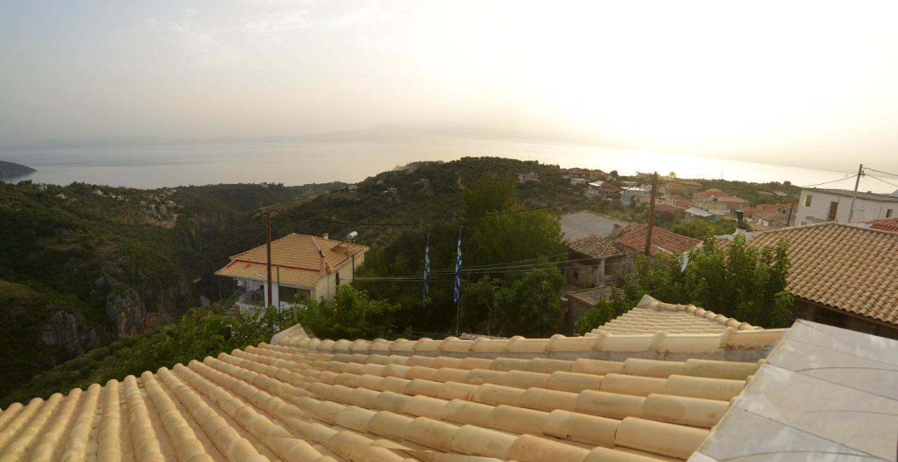 Papadeas Villas Megali Mantineia Exterior foto